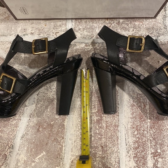 NWT.  Coach 3.5” heels. Jamie Textured Calf. Leather and Patent Platform - Picture 7 of 11